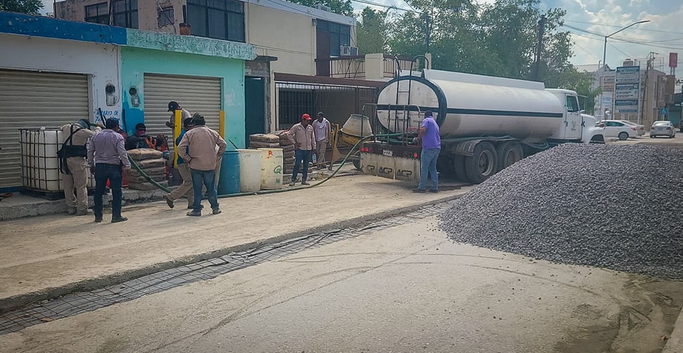 Hoy comenzaremos con el bacheo hidráulico de la calle Guerrero, la que por años estuvo afectada en el sistema de drenaje
